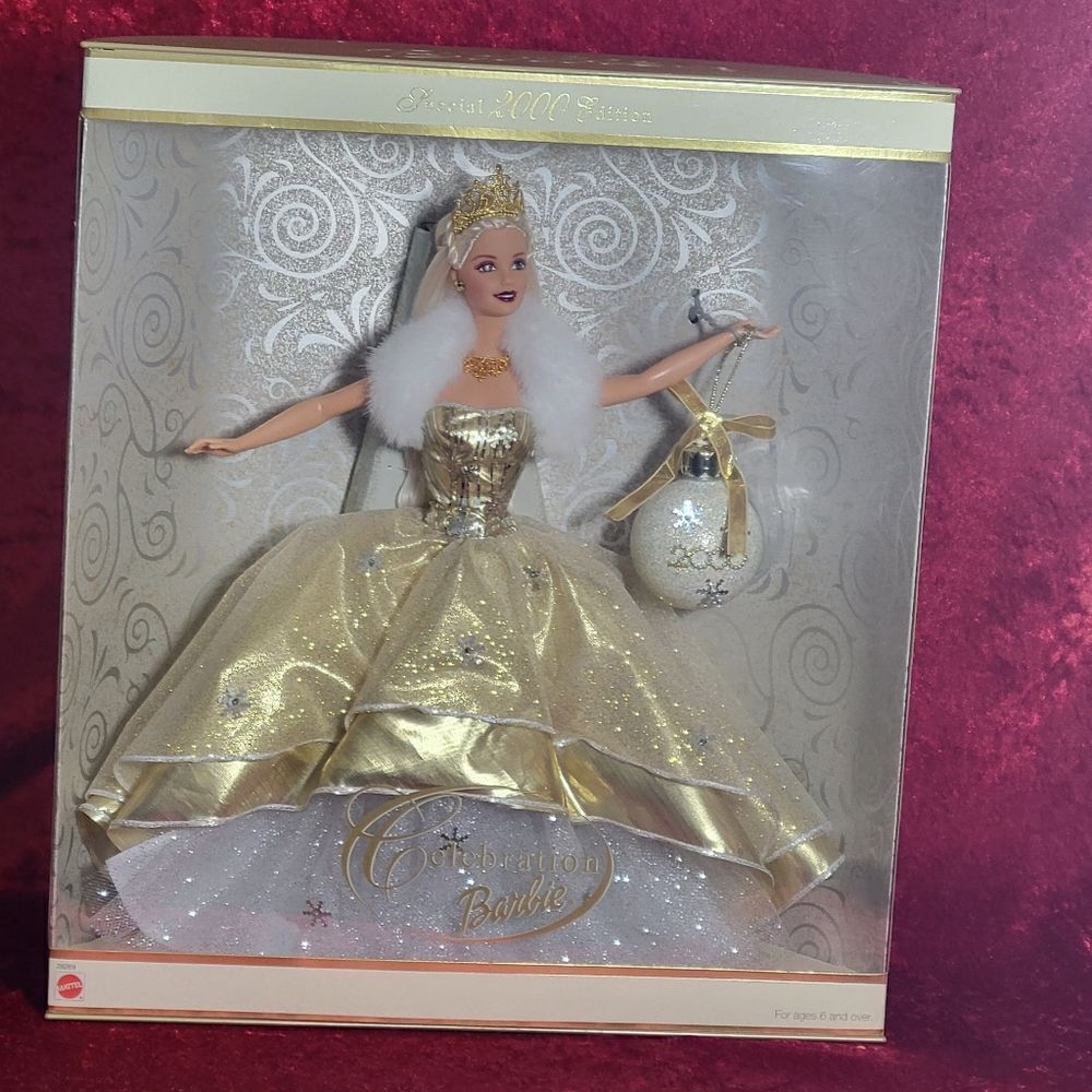 ‎Celebration Barbie - Picture 9 of 12
